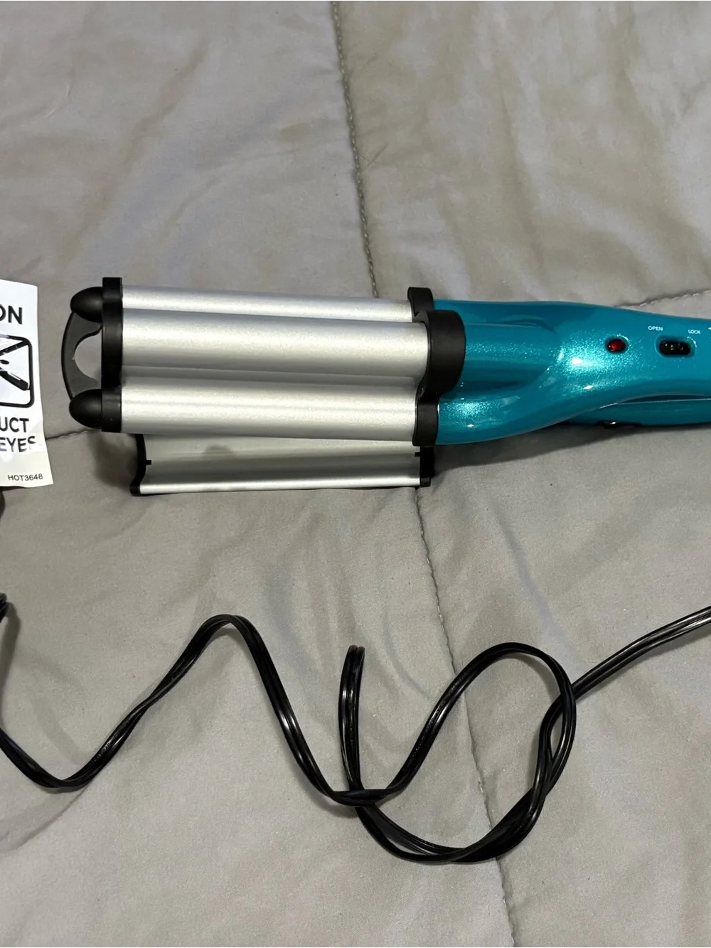 TIGI Bed Head Wave Artist Hair Waver in Teal
